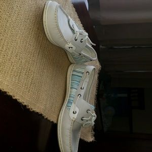 Sperry shoes